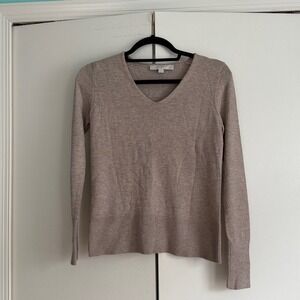 LOFT Petite Tan Sweater - V-Neck, Size XSP | Coastal Grandma | Quiet Luxe